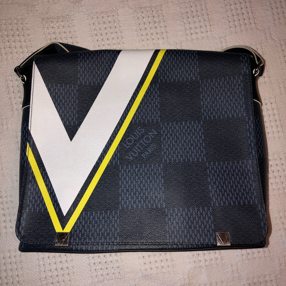 Louis Vuitton America’s Cup Messenger Bag